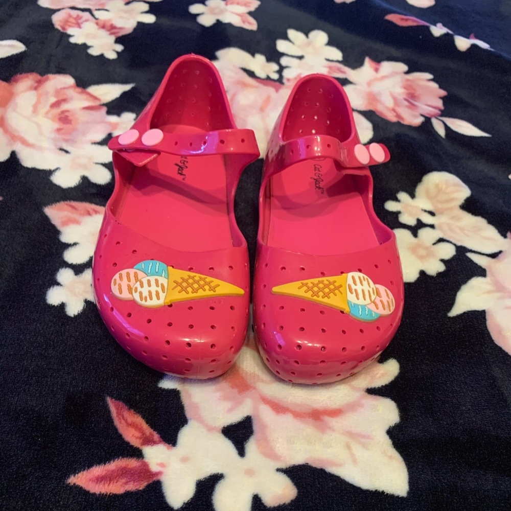 Girls jelly shoes